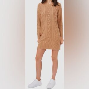 Cable Knit Sweater Dress in Tan Size M